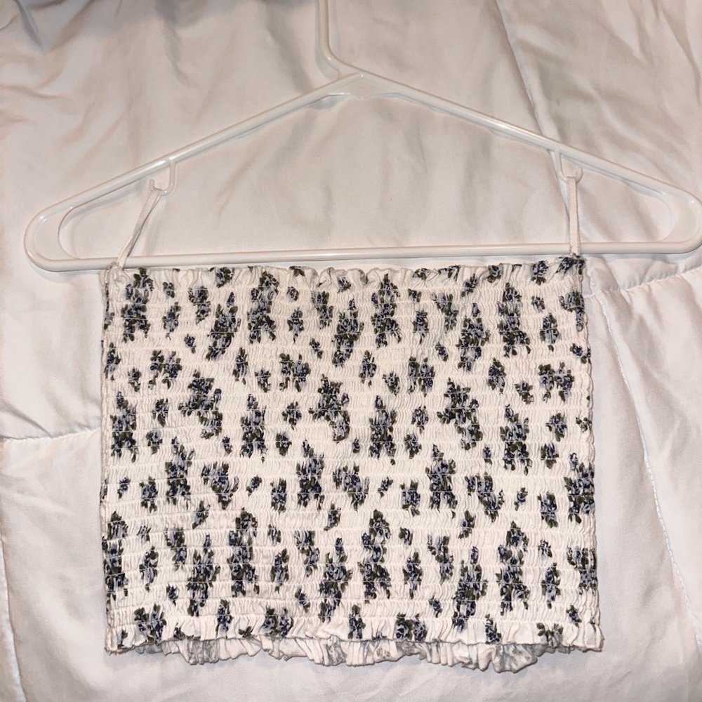 strapless flowery shirt